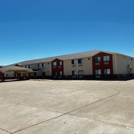 Designer Inn And Suites Toledo Екстериор снимка